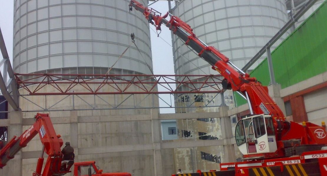 75 Tonluk çiftkırma hiyap vinçle beton santralinde makas montajı